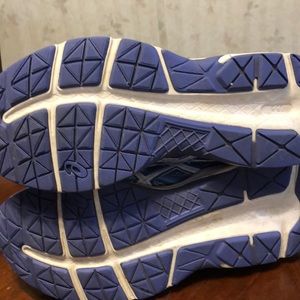 Asics Shoes - ASICS tennis shoes size 8 Asics Shoes - ASICS tennis shoes size 8